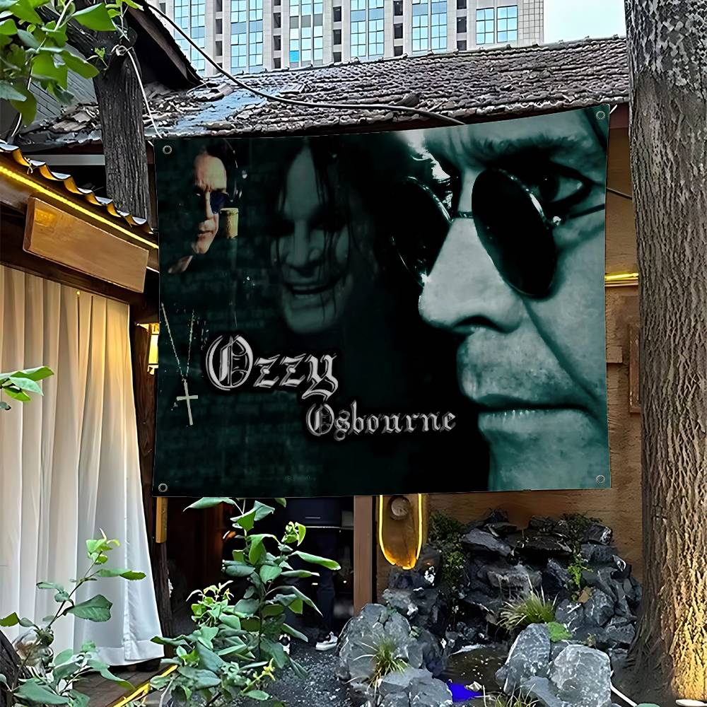 Singer Ozzy Osbourne Advanced  - Commercial Printing Company recension och pris